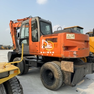 รถขุดล้อยางฮิตาชิ ZX130W มือสองคุณภาพสูง ราคาดีที่สุด จากญี่ปุ่น น้ำหนัก 13 ตัน สภาพ 95% เครื่องยนต์และปั๊มสำหรับงานดิน - Product Image 6