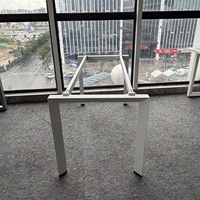Bureau de travail moderne en métal avec structure en acier, usage commercial, installation simple, vente en gros, bureau d'ordinateur pas cher