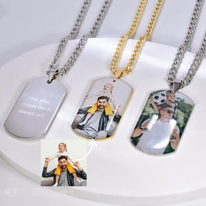 Collier personnalisé avec photo UV, gravure personnalisée, cadeau pour la fête des pères, produit POD Shopify Dropshipping. - Product Image 1
