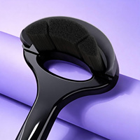 Grattoir à Langue Ergonomique Antidérapant en Silicone Courbé à Millions de Picots, Nettoyant Multifonctionnel à Prise Facile pour Nettoyage Complet de la Bouche