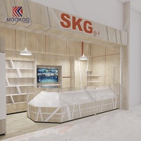 Étagère murale moderne pour lunettes de soleil personnalisées avec éclairage LED pour les centres commerciaux et les magasins de détail - Matériaux en métal/verre/bois, montage facile