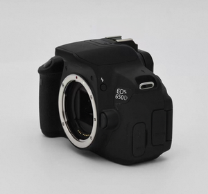 18MP + autofocus croisé à 9 points — la 650D est la première reflex numérique à écran tactile, un véritable classique ! - Product Image 3