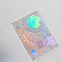 Autocollants et étiquettes réutilisables en PET holographiques 3D multicolores personnalisés et tendance pour vêtements, emballages, bougies et artisanat