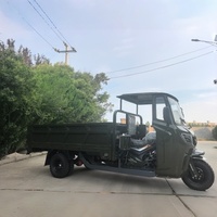 Tricycle cargo à essence 300cc, 4 temps, refroidi par eau, cabine fermée, benne basculante, capacité de charge 2000 kg, prix abordable, pour le marché du Kenya