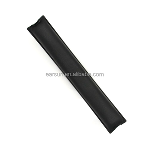 Vente Flash : Coussin de remplacement en cuir protéiné de haute qualité pour bandeau supérieur souple des casques Logitech G35, G930, G430 - Product Image 1