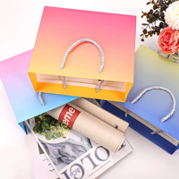 Sacs en Papier de Luxe pour Boutique de Détail, Prix Avantageux, Logo Personnalisé, Vente en Gros