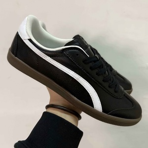 Zapatos de Diseño Clásico de Alta Calidad para Hombre, Estilo Deportivo para Correr y Caminar, Transpirables, de Cuero y Lona, Zapatos Planos Modernos para Mujer - Product Image 1