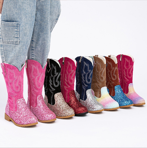Logo personnalisé pour les bottes de cow-boy en daim scintillant pour bébés, enfants, filles et garçons - Product Image 1
