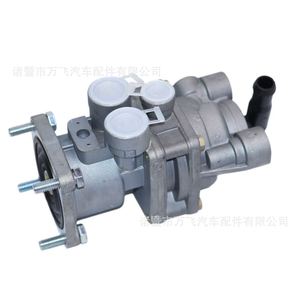 Cilindro Maestro de Freno 4613192710 Para Camiones Pesados DAF Iveco Ford y Remolques de Pasajeros - Product Image 4