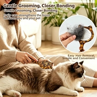 Brosse à poils pour animaux de compagnie en forme de chat, ergonomique, en plastique, écologique, facile à utiliser, pour chats et chiens