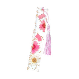 <span class=keywords><strong>ที่</strong></span><span class=keywords><strong>คั่น</strong></span><span class=keywords><strong>หนังสือ</strong></span>กลีบดอกแห้งทำจากเรซินใสรูปดอกทานตะวันพร้อมพู่สำหรับเป็นของขวัญทางธุรกิจโลโก้ตามสั่ง - Product Image 1