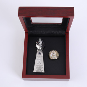 Anillos de Campeonato de los <span class=keywords><strong>Dallas</strong></span> Cowboys de la <span class=keywords><strong>NFL</strong></span>, Juego de 5 Anillos con Incrustaciones de Oro de 18K, Estilo de Anillo de Compromiso y Boda, con Logotipo de Trofeo - Product Image 6