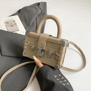 Sac de boîte de mode exquis nouveau sac à bandoulière de couleur unie pour femmes sac de messager à la mode - Product Image 4