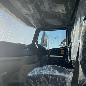 Camion tracteur Sinotruk Howo NX 371 ch 6x4 10 roues, moteur diesel, pour remorquage <span class=keywords><strong>de</strong></span> véhicules dépannés et d'équipements lourds - Product Image 6