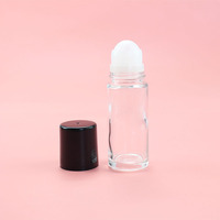 Flacon cylindrique en verre de 30 ml/50 ml pour huiles essentielles, flacon vide avec tête de bille roulante pour massage, application thérapeutique, cosmétique et médicament