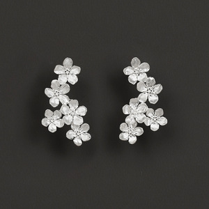 INATURE Forget Me Not 925 Plata de ley hecha a mano joyería fina flor romántica Stud pendientes - Product Image 1