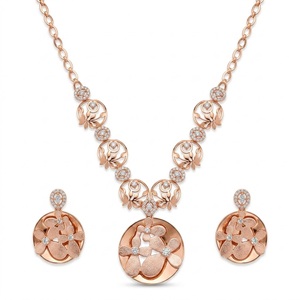 Juego de Collar y Pendientes Florales de Plata 925 con Oro Rosa Italiano, Joyería Fina para Mujer, Regalo para Boda, Compromiso o Fiesta - Product Image 1