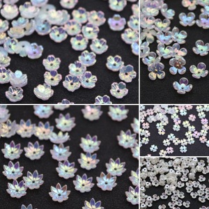 ลูกปัดเรซิ่นรูปดอกไม้กลวงเคลือบยูวี สำหรับทำกิ๊บติดผม DIY อุปกรณ์ทำเครื่องประดับ ขนาด 10 มม. สีรุ้งหลากสี งานฝีมือพลาสติกตกแต่ง - Product Image 1