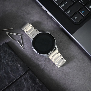 Fascia in titanio con fibbia piatta a forma di I da 22mm-per Samsung Watch6/5/4 e <span class=keywords><strong>Huawei</strong></span> <span class=keywords><strong>GT3</strong></span> <span class=keywords><strong>Pro</strong></span> - Product Image 2