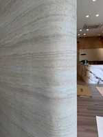 Panneau mural en pierre flexible, haute flexibilité, surface incurvée, grand format, pour revêtement décoratif intérieur de hall d'hôtel