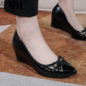 scarpe zeppa punta chiusa