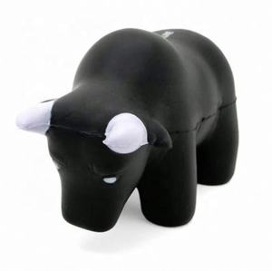 Bola antiestrés de juguete suave con forma de toro, regalos promocionales con logotipo personalizado, material de espuma PU - Product Image 2