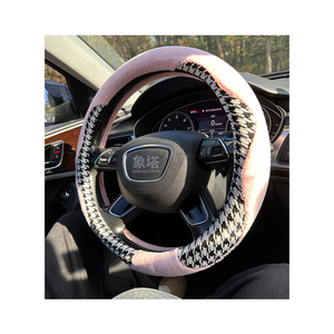 Xiangta nouveau daim <span class=keywords><strong>court</strong></span> en peluche d'hiver, volant en damier coloré de 15 pouces en forme de D circulaire, universel toutes saisons - Product Image 2