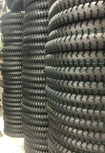 Pneu de moto tubeless KUMATIRE K523 2.50-17 3.00-18 pour motos Underbone et Street - Product Image 2