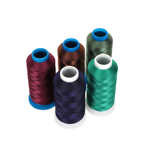 Fil à coudre imperméable en nylon Dacron 630D/3 100% polyester motif teint haute ténacité pour la couture de vêtements - Product Image 3