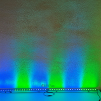 Lumière LED linéaire murale sous-marine à haute luminosité en aluminium DMX512 Pixel Light, barre lumineuse 7ic 24ic, corps fin, RGBW YY-XQ2528