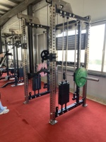SK Fitness Équipement de musculation professionnel multifonctionnel : Rack à squats, Système de poulies, Crossover de câbles, Power Cage, Multi Smith Machine