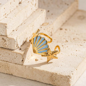 2025 Vente chaude Summer Ocean Series Bague ouverte étoile de mer et conque en acier inoxydable or 18 carats - Product Image 4