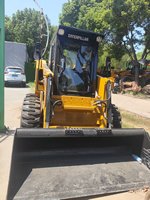 Chargeuse sur pneus CAT 246D d'occasion, moteur 60KW, faible nombre d'heures de fonctionnement, pour travaux de construction et d'agriculture