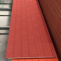 Panneau de bardage métallique imitation brique terre cuite orange, âme en mousse PU 16 mm pour la décoration murale extérieure
