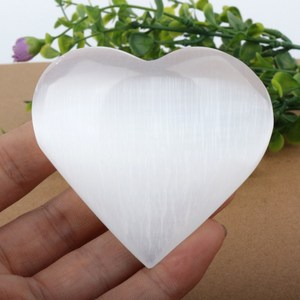 Cœurs en cristal naturel en gros - Product Image 3