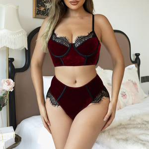 Limited Edition Luxe Kant Sexy Ondergoed Set Nylon Met Hol Design En Strik Decoratie - Product Image 1