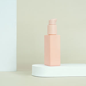 Botella de vidrio suave de color rosa para cuidado de la piel, botella de vidrio suave de 30ml, 50ml, 100ml, 120ml, con bomba sostenible, venta al por mayor - Product Image 3