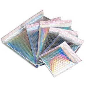Sac d'expédition auto-scellant personnalisé métallisé/bulle/PE recyclé enveloppe rembourrée en poly biodégradable sac d'emballage étanche et indéchirable - Product Image 4