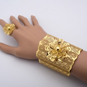 Conjunto de Brazalete y Anillo de Moda para Mujer con Diseño Árabe de Hojas de Olivo y Flores, Brazalete y Anillo Encantadores - Product Image 2