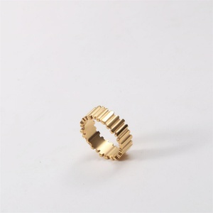 Wholesale 18k Gold Plated Geometric <b>Ring</b> Stainless Steel <b>Chunky</b> <b>Ring</b> - Product Image 5
