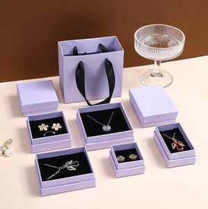 Juego de Caja de Joyería Multicolor y Bolsa de Papel, Juego de Empaque Cuadrado para Anillos, Collares y Pendientes - Product Image 4