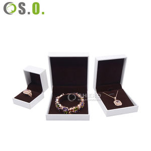 Boîte en papier imitation cuir haut de gamme pour bijoux, boîte en similicuir de qualité supérieure, ensemble de boîtes élégantes personnalisées pour pendentifs et boucles d'oreilles - Product Image 3