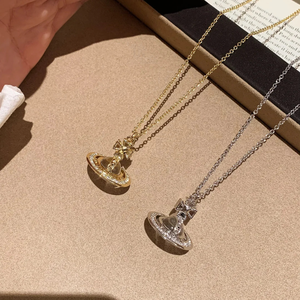 Kalung Liontin Merek Terlaris Kristal Putih Saturnus Model Planet Tiga Dimensi Berlian VW UFO - Product Image 6