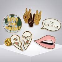 Insignias Personalizadas de Metal con Diseño de Dibujos Animados, Técnica de Estampado, Modelo con Eslogan Positivo, Empaque Individual, Promocionales para Empresas