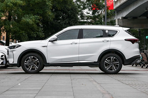 Jetour X70 PLUS <span class=keywords><strong>2022</strong></span> d'occasion, SUV 5 places essence 1.5T Turbo FWD, 50 unités en stock, SUV d'occasion fiable prêt à être expédié - Product Image 6