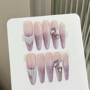 Uñas Postizas Hechas a Mano, Degradado Morado Taro de Primavera/Verano, con Flecos Plateados, Joyería de Lujo, Uñas Reutilizables, Venta al Por Mayor - Product Image 2