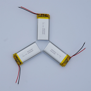 แบตเตอรี่ลิเธียมโพลิเมอร์ Lipo ที่มีอายุการใช้งานยาวนาน802040 <span class=keywords><strong>3.7V</strong></span> <span class=keywords><strong>600mAh</strong></span> 2.22Wh ผ่านการรับรอง CE อายุการใช้งาน1000สำหรับการเล่นเกมแบบพกพา - Product Image 6