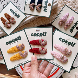 Barrette à cheveux en forme de cœur scintillante et pailletée, style doux, pour jeune fille, en laine d'<span class=keywords><strong>agneau</strong></span> moelleuse, forme de goutte d'eau - Product Image 2