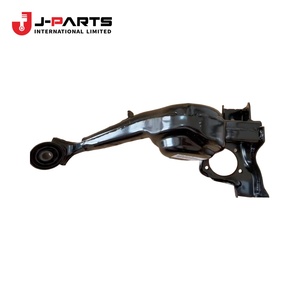 Support de bras de suspension arrière avant gauche pour Toyota HIACE KCH10 Granvia 2000-2002 Référence OE 57704-26030 5770426030 - Product Image 3