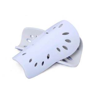 Nouvelles protections de tibia et genouillères de football personnalisées de haute qualité pour la vente en gros - Product Image 4